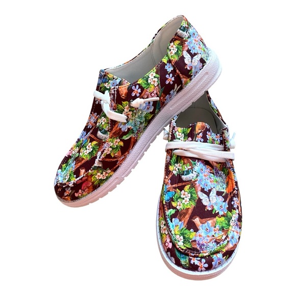 NEW Stitched Toe Sip On Sneaker Size 40 or 9.5 Forest Butterfly Print Brown Blue - Picture 1 of 10